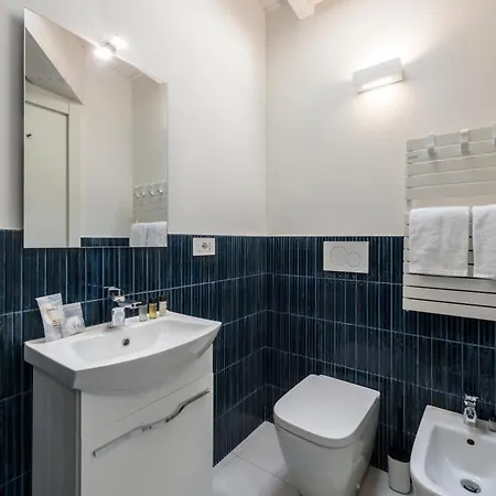 Novara, 62 - Sky Loft شقة