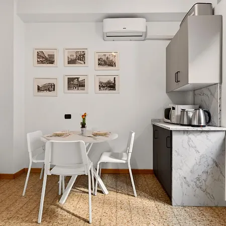 Nido Delle Favole Affori M3, Ac, Balcony, Park Appartement Milaan