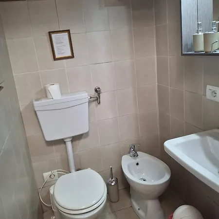 Διαμέρισμα Casa Di Corte San Siro Metro M1 De Angeli *