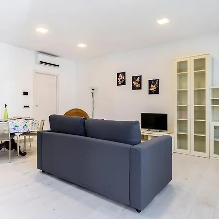 Bovisa Hub 97 * Μιλάνο