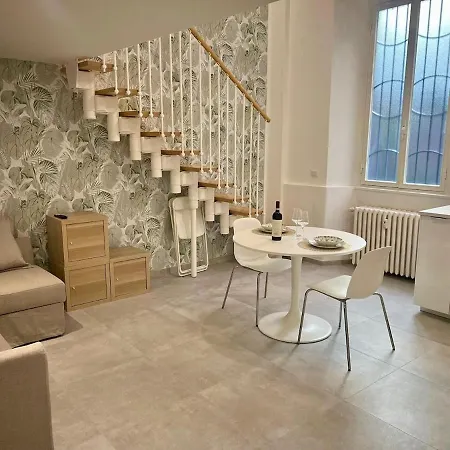 Loft Futura Prada Foundation Free Wi-fi M3 *