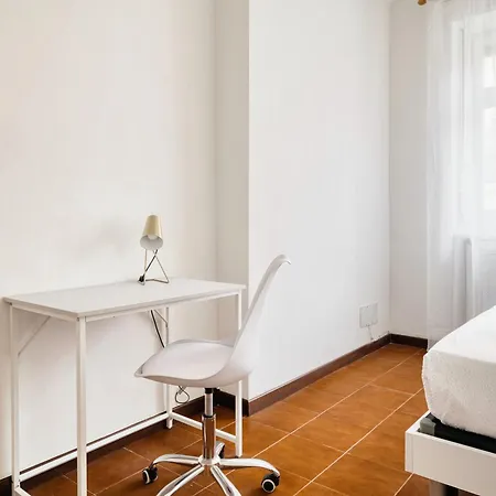 Porta Vittoria & Duomo - Elegant Flat