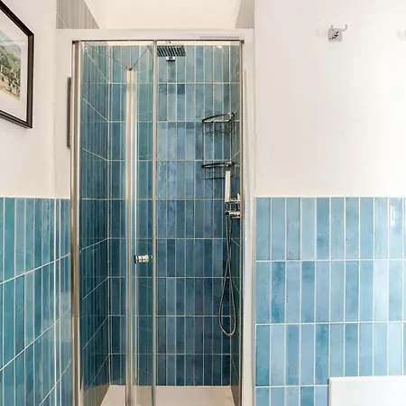 Appartement Art & Charm Free Wifi, M2 10 Min Duomo Milaan