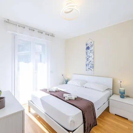 Апартаменты Luxury And Design, 4 Beds With Ac