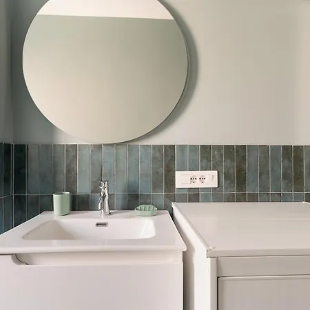 Guesthost - Comfy Balcony X4 Sondrio Mm3 Apartamento *