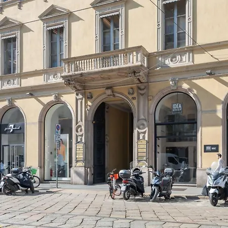 Fashion District - Centro Citta - Palazzo D'epoca Appartement