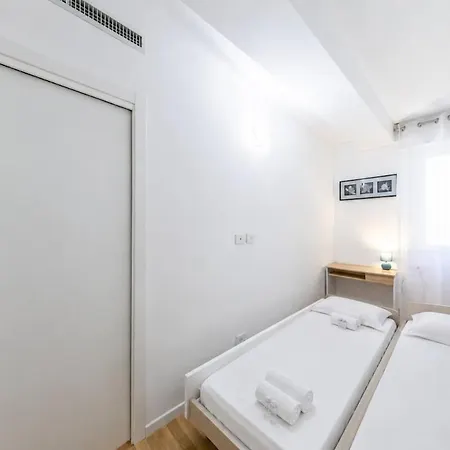 Luxury And Design, 4 Beds With Ac * Милан