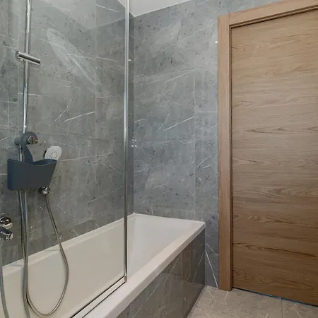 Apartman Floor 16 - Affitti Brevi Italia *