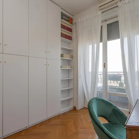 Appartamento Moscova Skyline View With Balcony *