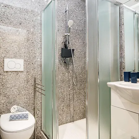 Floor 16 - Affitti Brevi Italia Apartman *