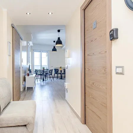 Floor 16 - Affitti Brevi Italia Apartman Milánó