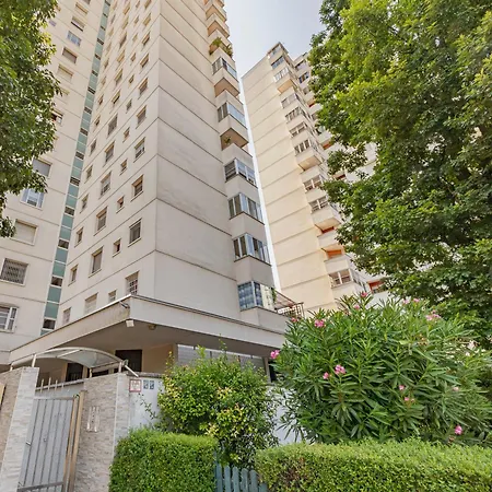 Floor 16 - Affitti Brevi Italia Milánó