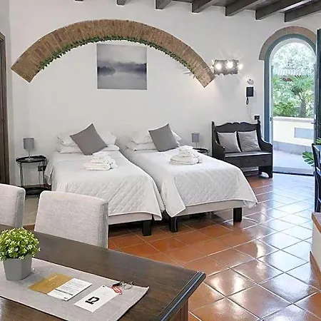Monolocale Beatrice Abbadesse M3-m5 Zara 4*