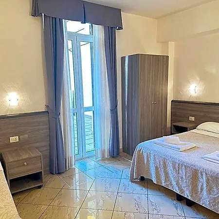 Hotel Brianza 3*