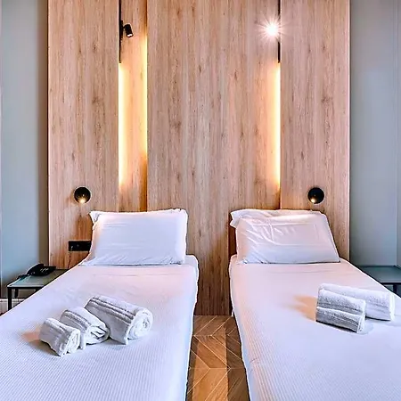 Aosta Hotel 3*