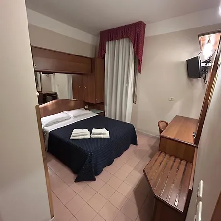 Ξενοδοχείο Vienna 3*