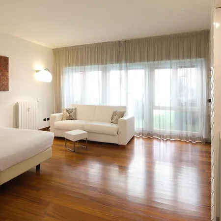 Nasco 4* Milan