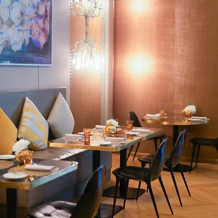 Rosa Grand - Starhotels Collezione 4*