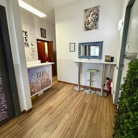 Πανσιόν Bovisa House Private