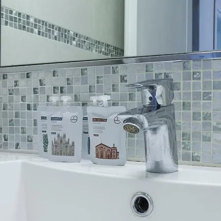 Apartment Italianway Easy - Lambertenghi 3 Milan