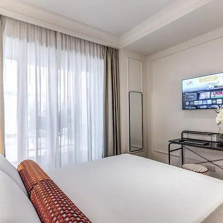 Victor Boutique Hotell 3*