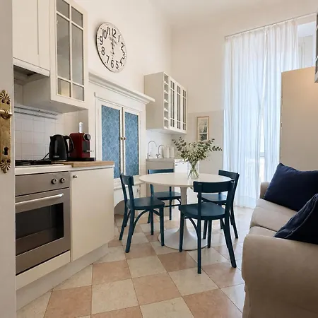 Comecasa 2 Bedrooms In Via Curtatone アパート *