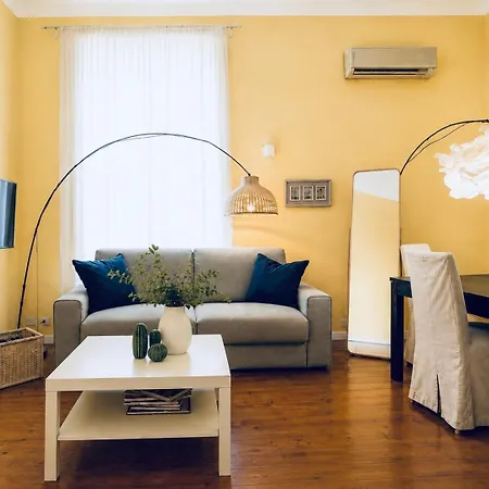 Comecasa 2 Bedrooms In Via Curtatone アパート
