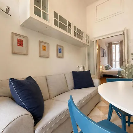 Comecasa 2 Bedrooms In Via Curtatone * ミラノ