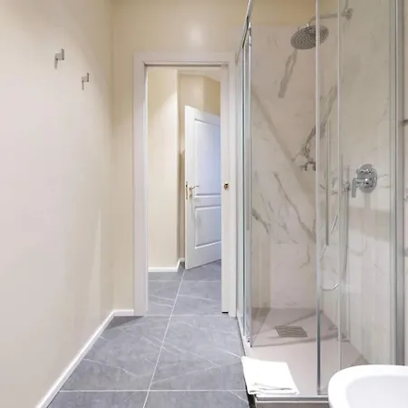 Beautiful In The Center Of Milan Bed and breakfast 4*