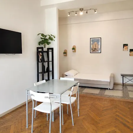 Big Deluxe Goldoni Duomo M4 Lin Aereoporto * Milaan