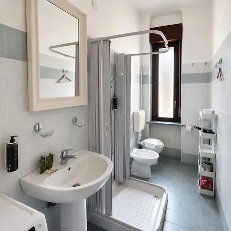 Big Goldoni Bilocale Duomo-m4 Lin Airport Апартаменты