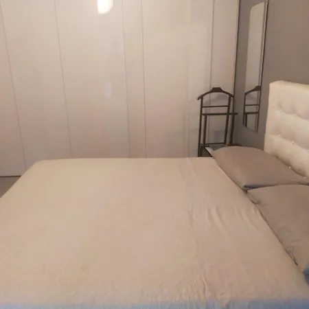 Focolare Domestico * Milano