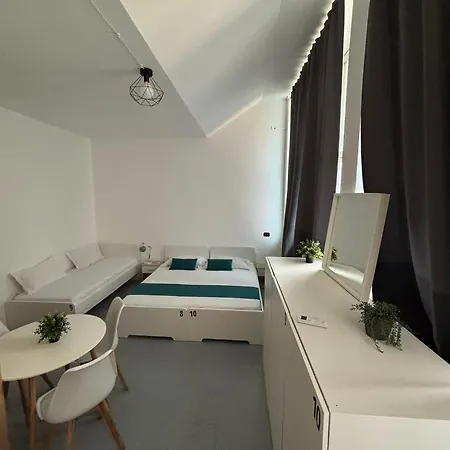 Classbnb - 4 In Zona Stazione *