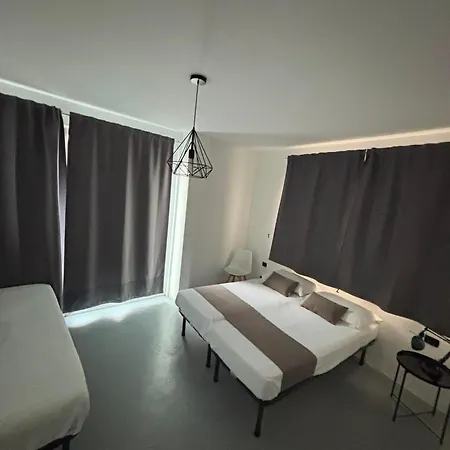 Classbnb - 4 In Zona Stazione Penzion