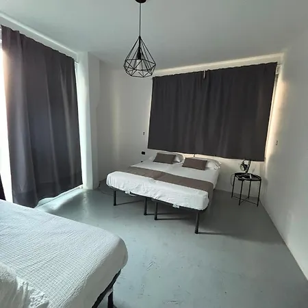 Classbnb - 4 In Zona Stazione Penzion *