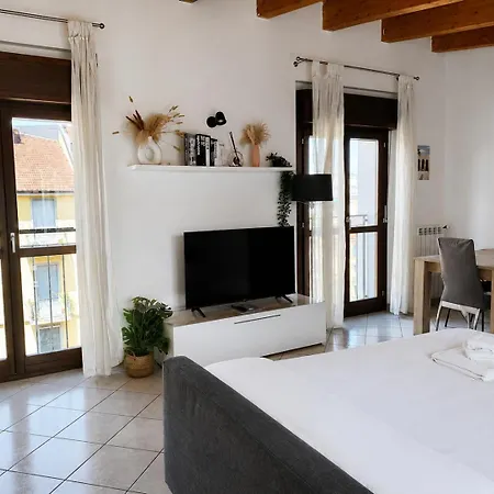 Apartamento Big Skyview Goldoni - Duomo M4 Lin Airport Milán