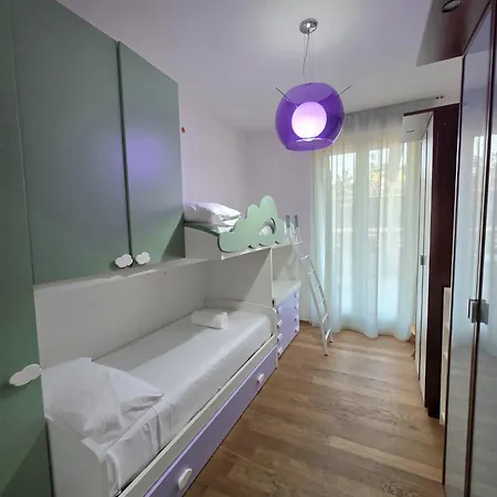Glamorous Terrace Excl 3bdr A 300mt Da * 밀라노