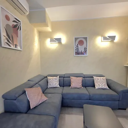 아파트 Glamorous Terrace Excl 3bdr A 300mt Da *