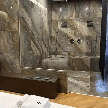 Brera Exclusive Near Duomo アパート *