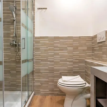 アパート 2 Min Metro - Sleeps 7 - 2 Bedroom - 2 Baths *