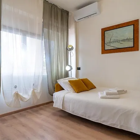 2 Min Metro - Sleeps 7 - 2 Bedroom - 2 Baths アパート *