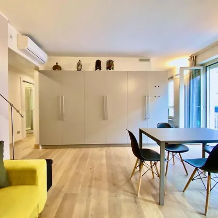 Luxury 2bed-2bath In Location