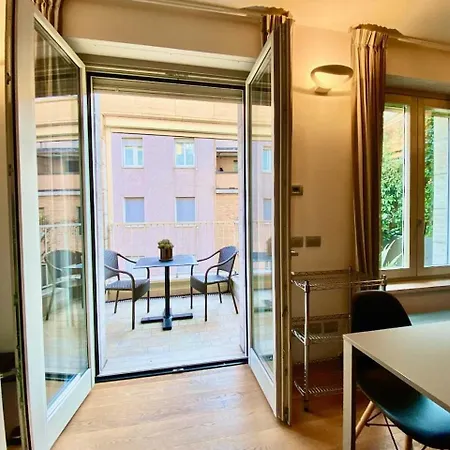 Luxury 2bed-2bath In Location アパート