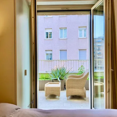 Luxury 2bed-2bath In Location ミラノ