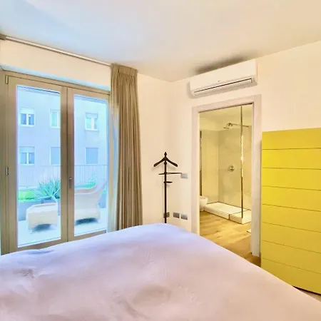 Luxury 2bed-2bath In Location アパート