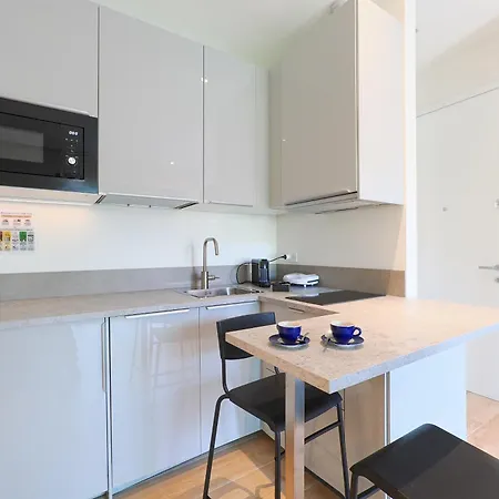 Premium Nolo 33 & Terrace