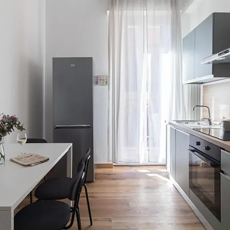 Italianway Easy - Ciardi 22 شقة *