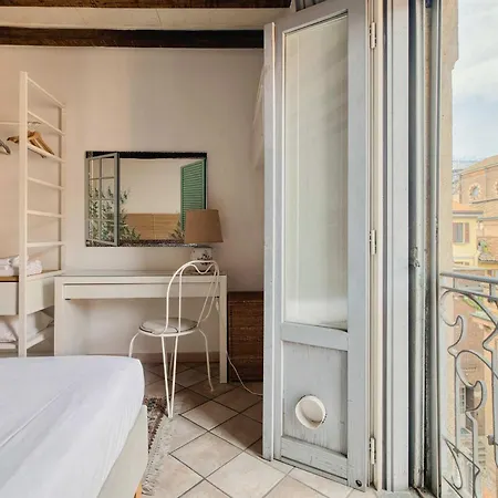 Bright 1br With Balcony In Navigli 아파트 밀라노