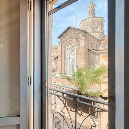 Bright 1br With Balcony In Navigli 밀라노