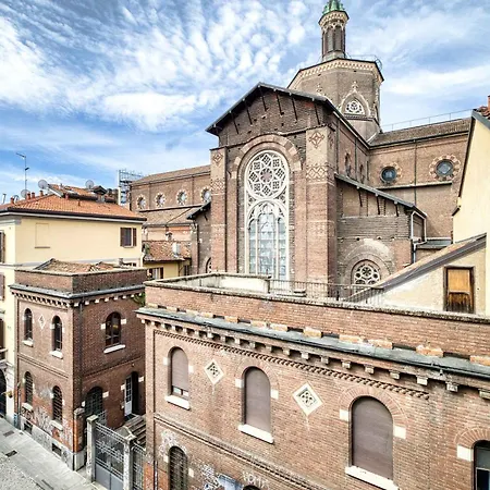 Bright 1br With Balcony In Navigli 아파트 밀라노